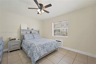 923 N 16th Ct, Hollywood, FL 33020 - Photo 10