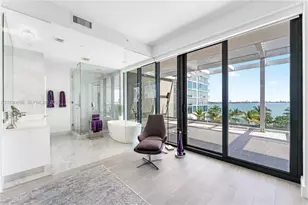 650 NE 32nd St, Miami, FL 33137 - Photo 12