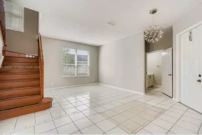 2015 SW 159th Ave, Miramar, FL 33027 - Photo 6