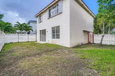 2015 SW 159th Ave, Miramar, FL 33027 - Photo 28