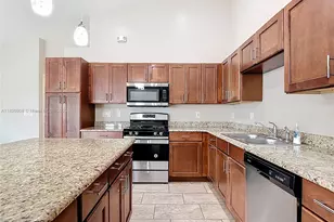 177 Village Circle, Other City - In The State Of Florida, FL 33935 - Photo 4