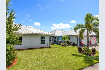 177 Village Circle, Other City - In The State Of Florida, FL 33935 - Photo 28