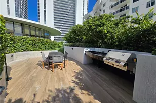 700 NE 24th St, Miami, FL 33137 - Photo 70