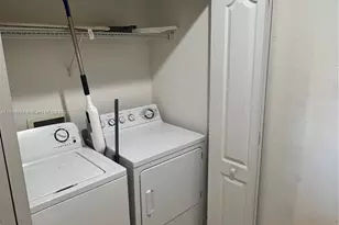 6001 SW 70th St, South Miami, FL 33143 - Photo 16