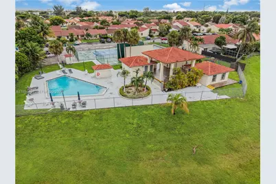 1620 SW 124th Pl, Miami, FL 33175 - Photo 38