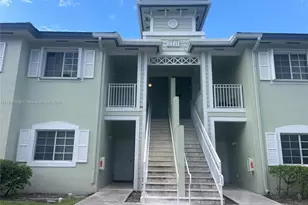 2731 NE 3rd Dr, Homestead, FL 33033 - Photo 1