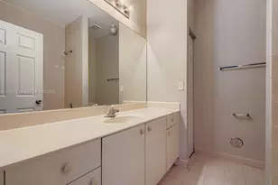 2731 NE 3rd Dr, Homestead, FL 33033 - Photo 28