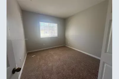2731 NE 3rd Dr #203, Homestead, FL 33033 - Photo 6