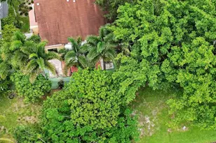 8330 SW 12th St, Pembroke Pines, FL 33025 - Photo 26