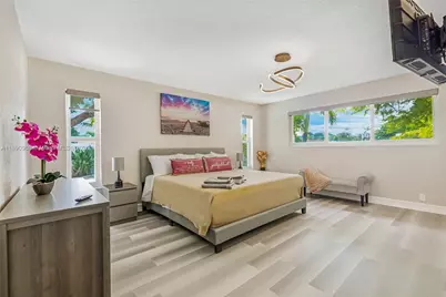 2167 NE 58th St, Fort Lauderdale, FL 33308 - Photo 18