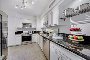 9225 Collins Ave, Surfside, FL 33154 - Photo 6