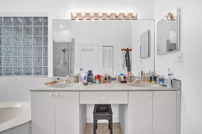 9690 NW 39th St, Cooper City, FL 33024 - Photo 16