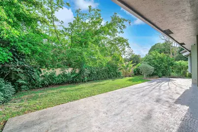 9690 NW 39th St, Cooper City, FL 33024 - Photo 26