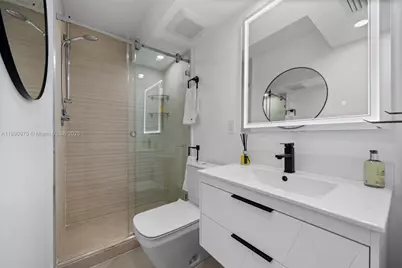 345 Ocean Dr #326, Miami Beach, FL 33139 - Photo 12