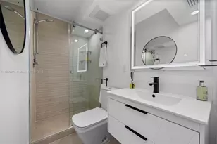 345 Ocean Dr, Miami Beach, FL 33139 - Photo 12