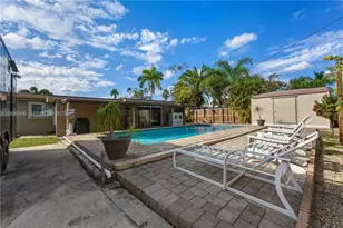 1007 N Golf Dr, Hollywood, FL 33021 - Photo 20