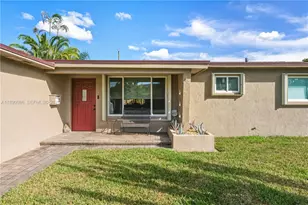 1007 N Golf Dr, Hollywood, FL 33021 - Photo 6