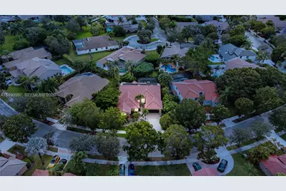 523 Stonemont Dr, Weston, FL 33326 - Photo 4