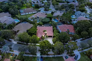 523 Stonemont Dr, Weston, FL 33326 - Photo 4