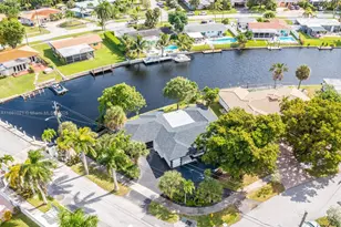 2856 NW 10th Ave, Wilton Manors, FL 33311 - Photo 12