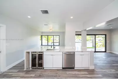 2856 NW 10th Ave, Wilton Manors, FL 33311 - Photo 42