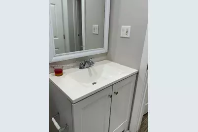 922 NW 2nd St #1, Miami, FL 33128 - Photo 20