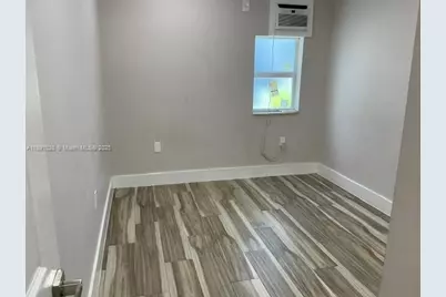 922 NW 2nd St #1, Miami, FL 33128 - Photo 14