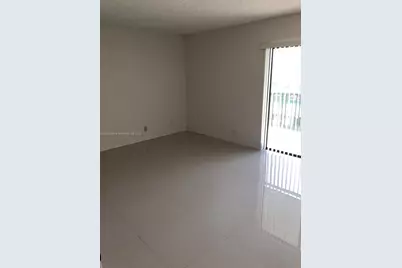 151 Lakeview Dr #201, Weston, FL 33326 - Photo 10
