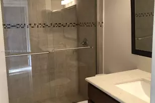 151 Lakeview Dr, Weston, FL 33326 - Photo 8