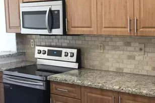 151 Lakeview Dr, Weston, FL 33326 - Photo 1