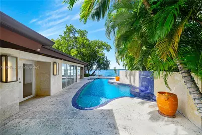 444 W Rivo Alto Dr, Miami Beach, FL 33139 - Photo 16