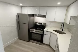 2655 NW 60th Way, Sunrise, FL 33313 - Photo 2