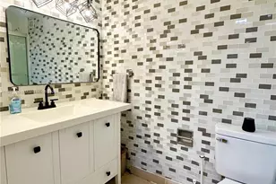 1650 NE 115th St, Miami, FL 33181 - Photo 14