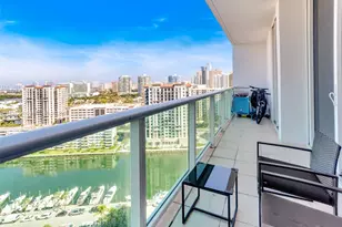 100 Bayview Dr, Sunny Isles Beach, FL 33160 - Photo 24
