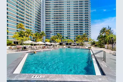 100 Bayview Dr #PH01, Sunny Isles Beach, FL 33160 - Photo 30