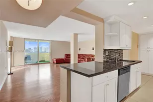 1833 S Ocean Dr, Hallandale Beach, FL 33009 - Photo 12