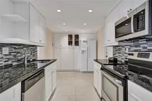 1833 S Ocean Dr, Hallandale Beach, FL 33009 - Photo 14