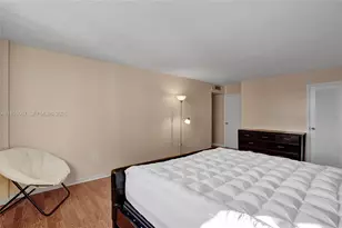 1833 S Ocean Dr, Hallandale Beach, FL 33009 - Photo 24