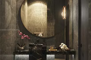 300 N Biscayne Blvd, Miami, FL 33132 - Photo 4