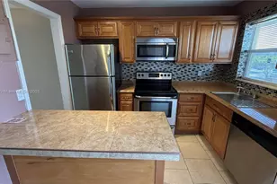 8500 Sunrise Lakes Blvd, Sunrise, FL 33322 - Photo 4