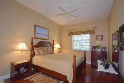 4240 SW 131st Ave, Davie, FL 33330 - Photo 24