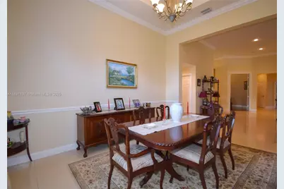 4240 SW 131st Ave, Davie, FL 33330 - Photo 10