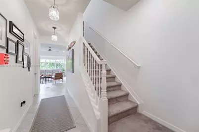 4735 Eucalyptus Dr, Hollywood, FL 33021 - Photo 18