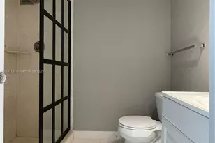 5700 Collins Ave, Miami Beach, FL 33140 - Photo 8