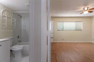 7554 Stirling Rd, Davie, FL 33024 - Photo 22