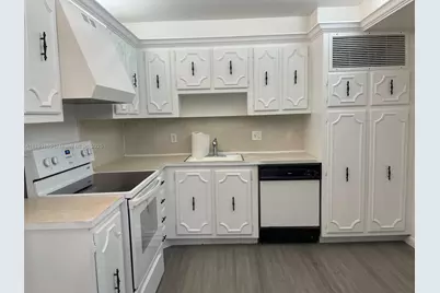 2851 NE 183rd St #509E, Aventura, FL 33160 - Photo 10