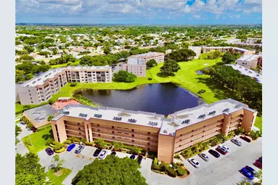 10467 Sunrise Lakes Blvd #410, Sunrise, FL 33322 - Photo 2