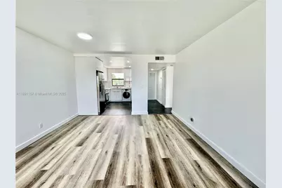 10467 Sunrise Lakes Blvd #410, Sunrise, FL 33322 - Photo 16
