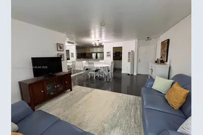 13701 Kendale Lakes Cir #B-111, Miami, FL 33183 - Photo 8