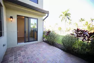 8293 Cadre Noir Rd, Lake Worth, FL 33467 - Photo 22